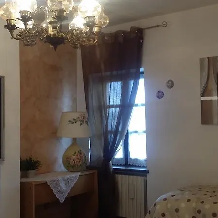 Feriehus Cascina Tra Le Vecchie Vigne Con Piscina *