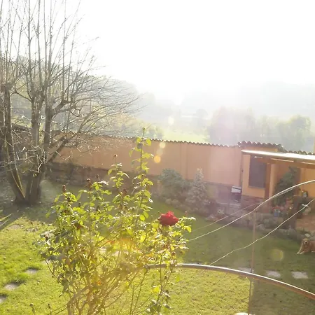 Летний дом Cascina Tra Le Vecchie Vigne Con Piscina Канале