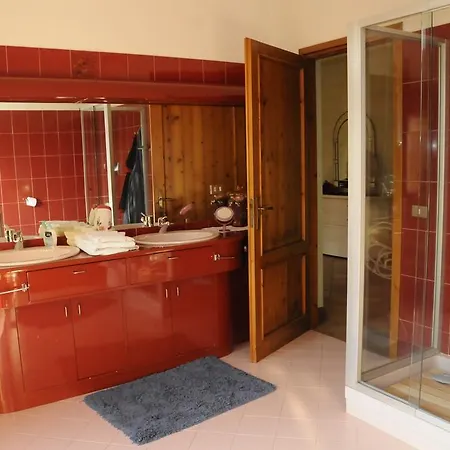 Cascina Tra Le Vecchie Vigne Con Piscina Canale