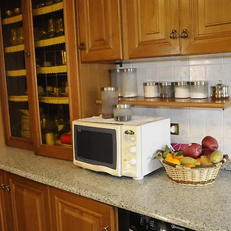 Cascina Tra Le Vecchie Vigne Con Piscina Летний дом