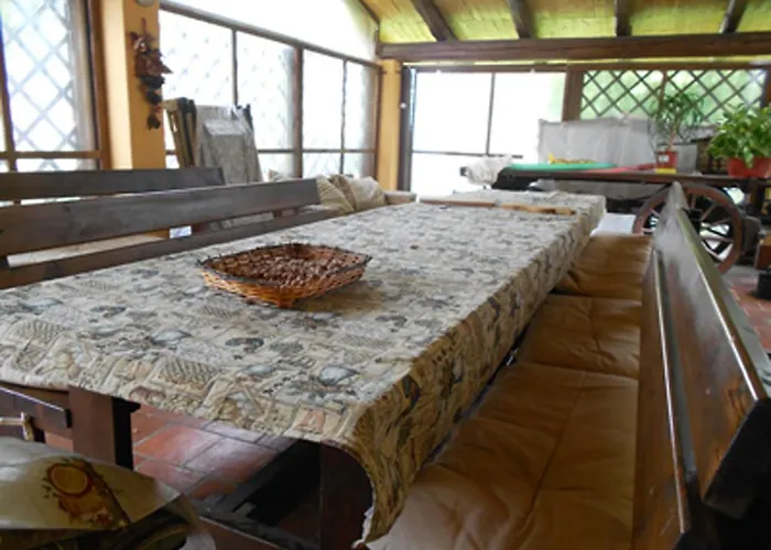 Dom wakacyjny Cascina Tra Le Vecchie Vigne Con Piscina *