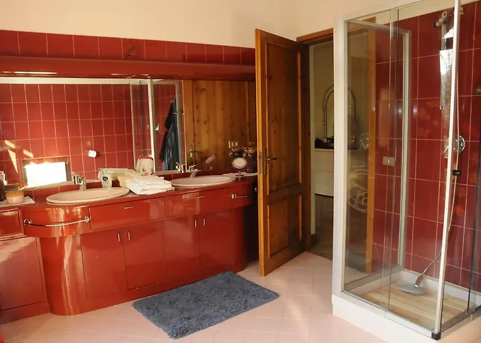 Cascina Tra Le Vecchie Vigne Con Piscina Canale