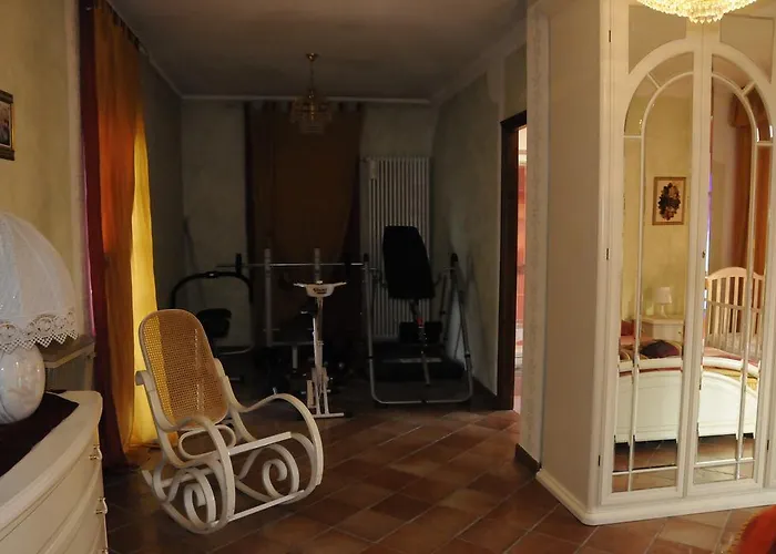 Dom wakacyjny Cascina Tra Le Vecchie Vigne Con Piscina *